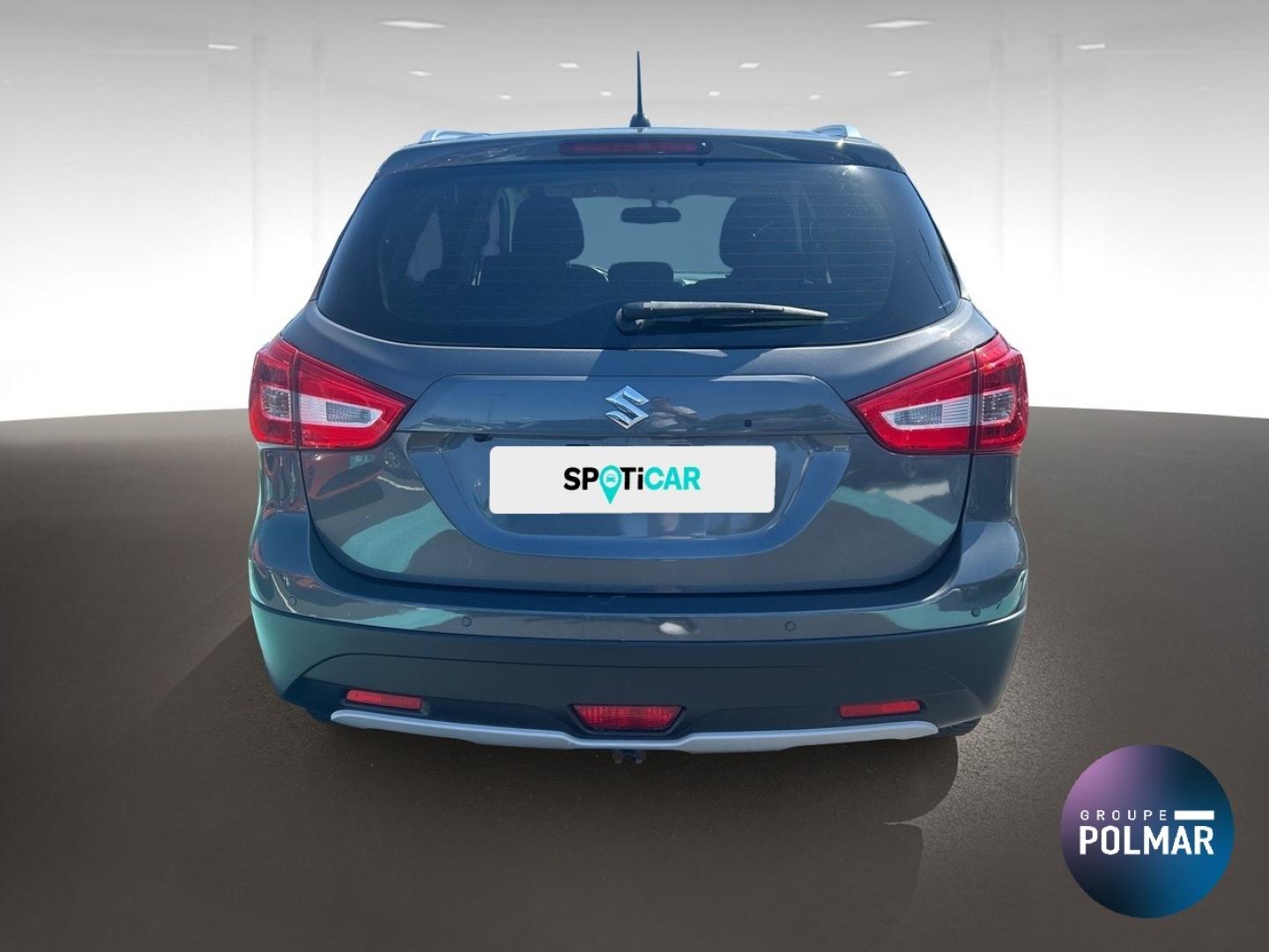 SUZUKI S-Cross