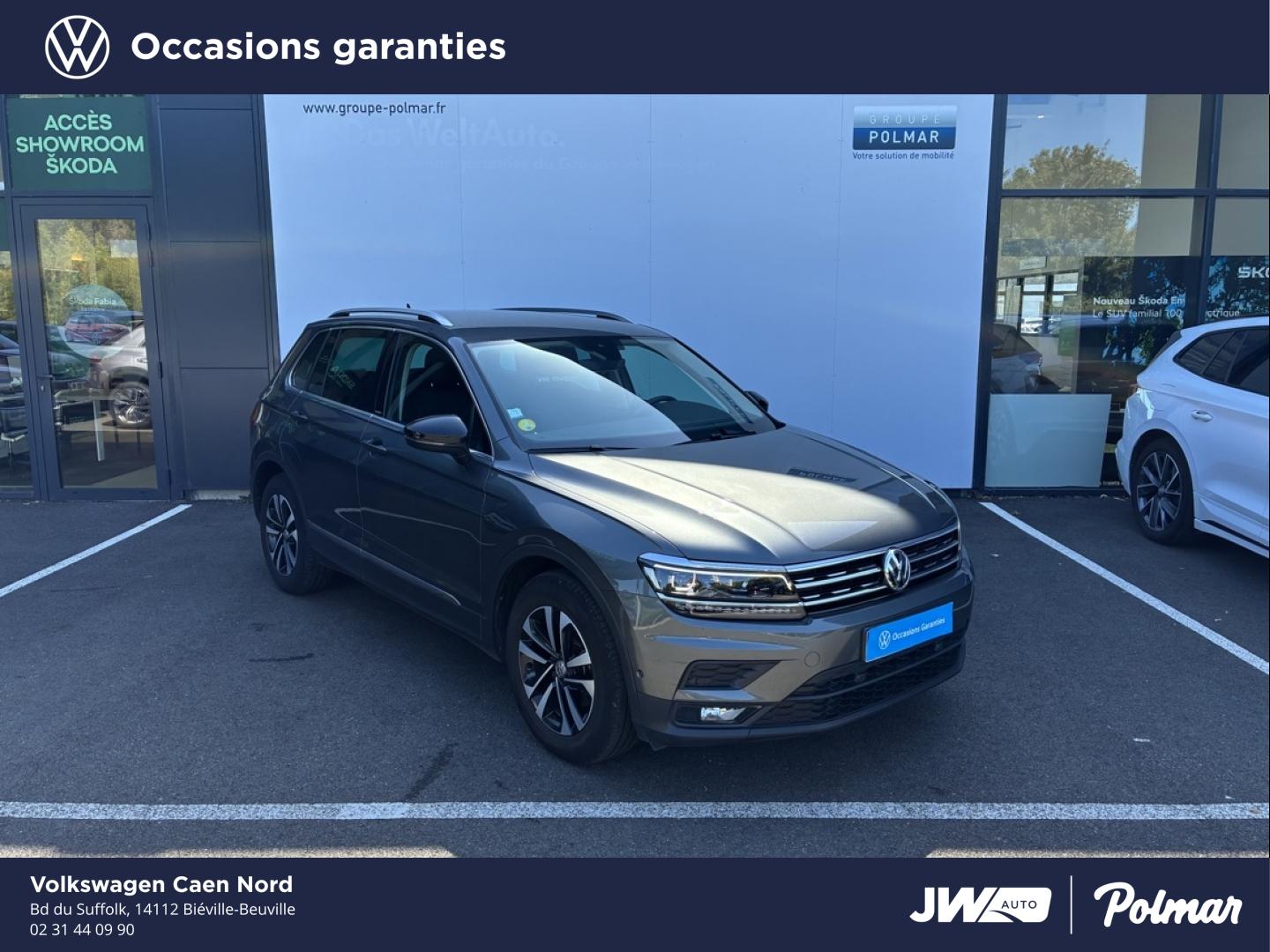 VOLKSWAGEN Tiguan