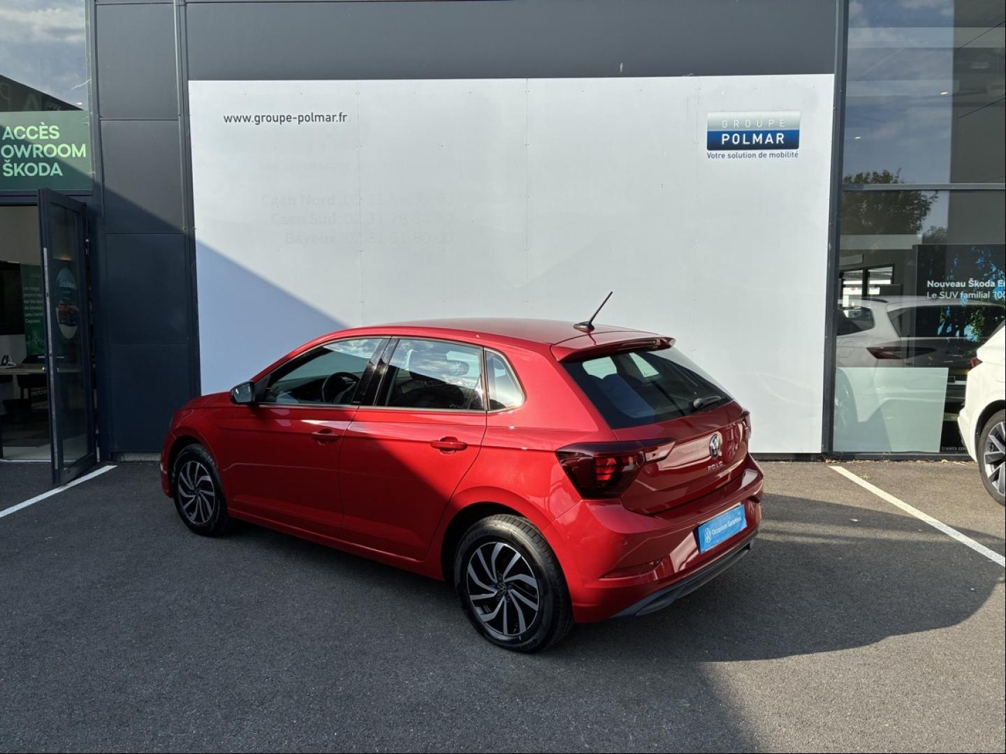 VOLKSWAGEN Polo
