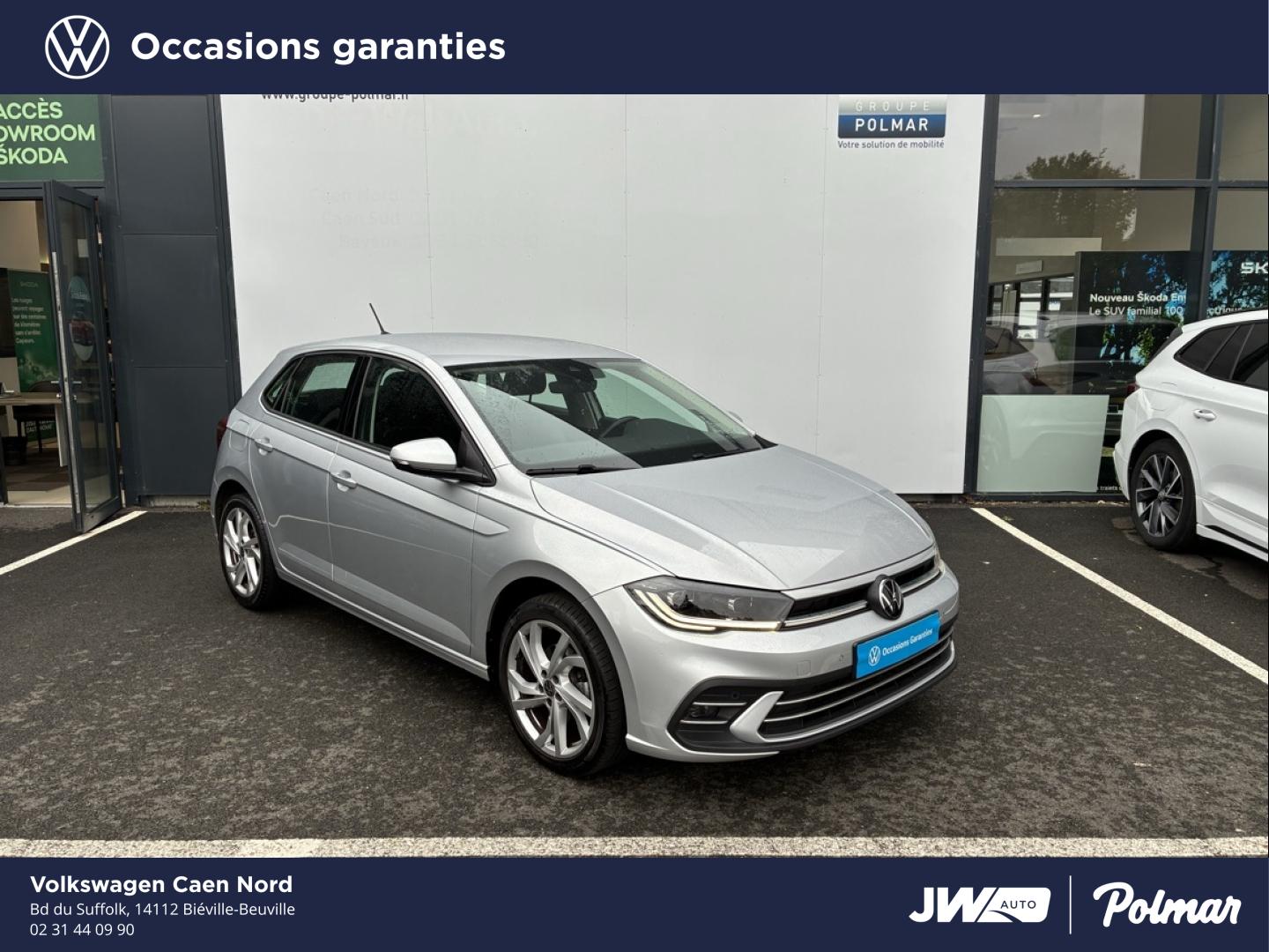 VOLKSWAGEN Polo