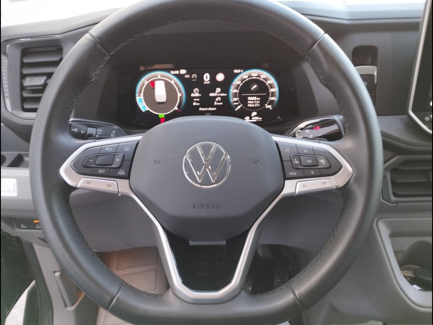 VOLKSWAGEN Grand California