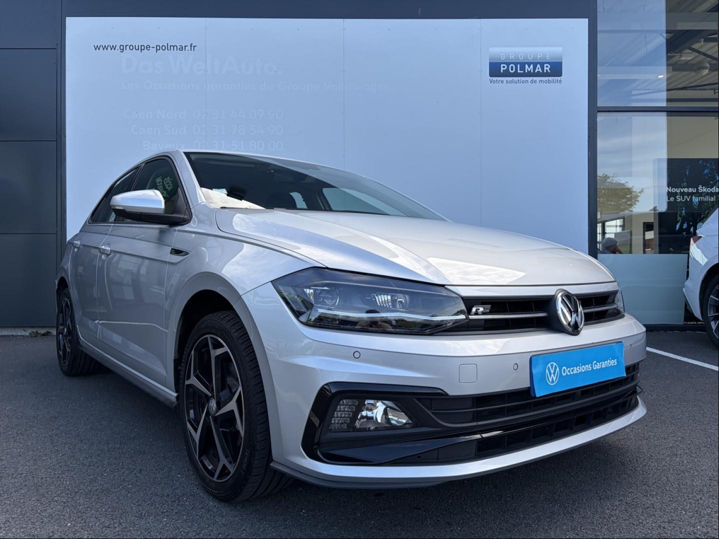 VOLKSWAGEN Polo