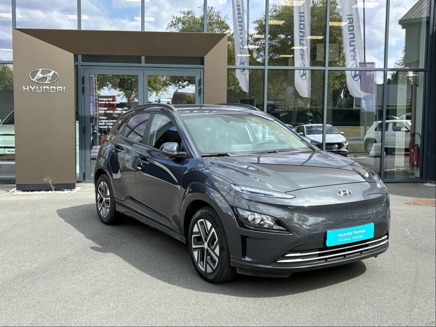 HYUNDAI Kona