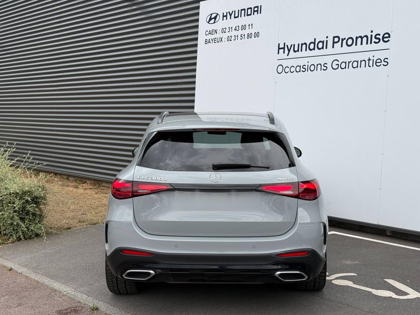 MERCEDES-BENZ GLC