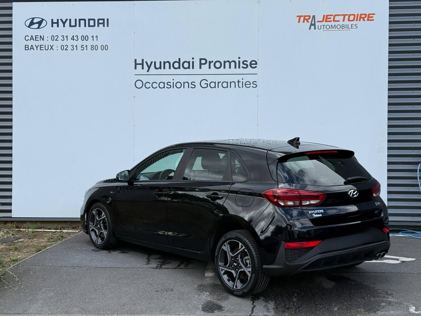 HYUNDAI i30