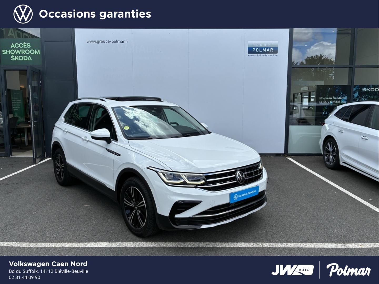 VOLKSWAGEN Tiguan