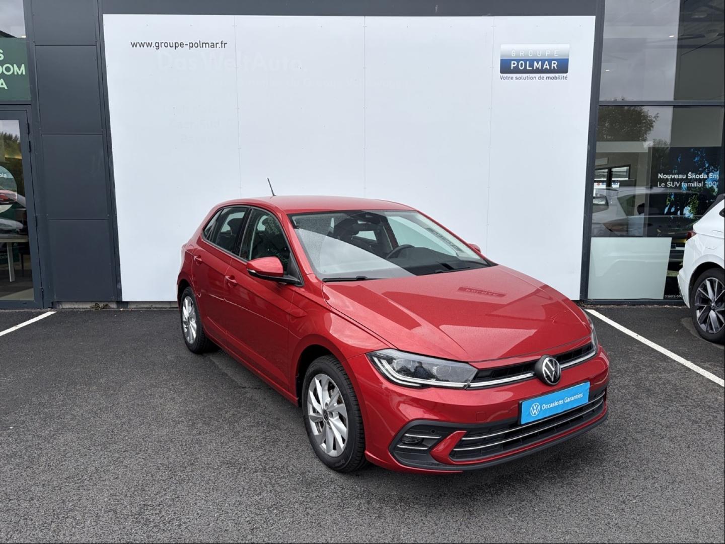 VOLKSWAGEN Polo