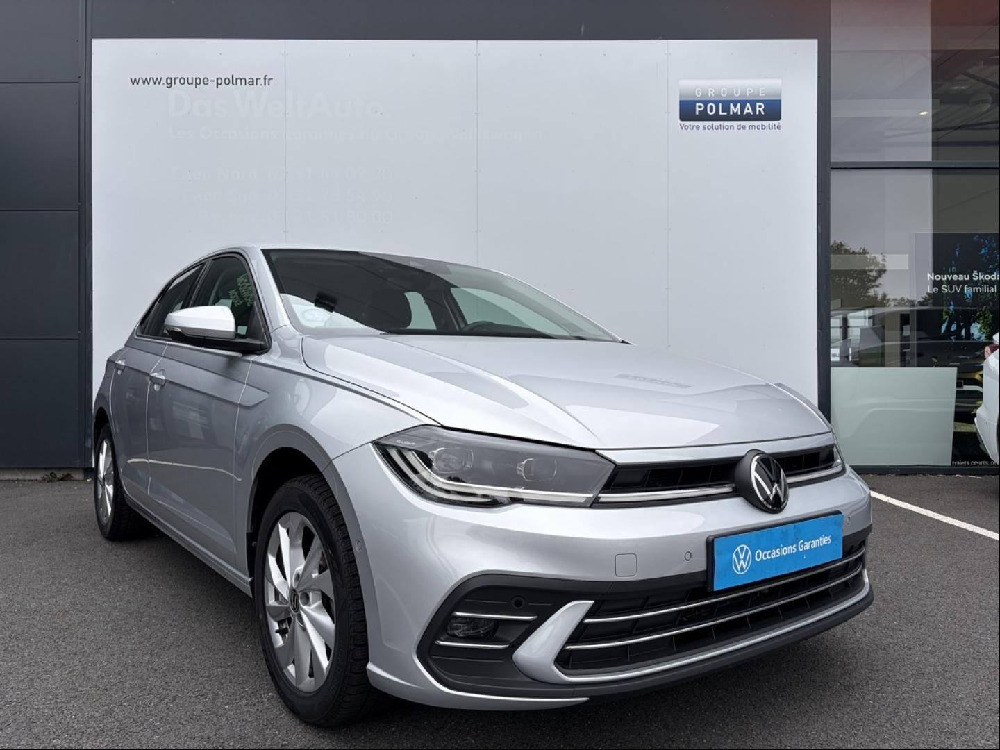 VOLKSWAGEN Polo