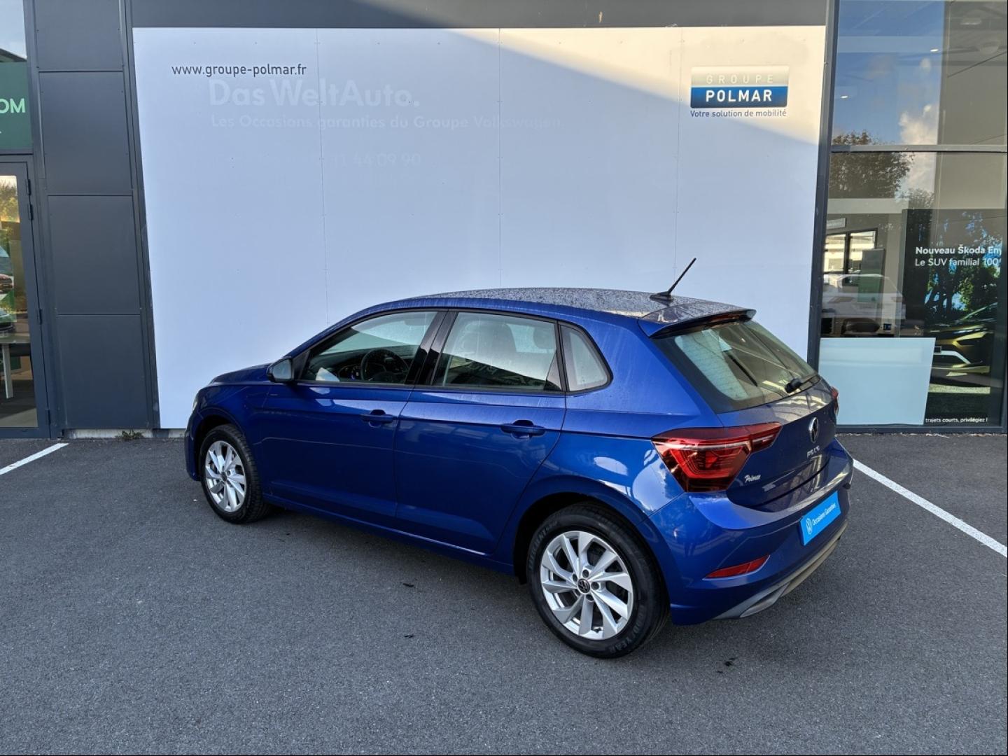 VOLKSWAGEN Polo