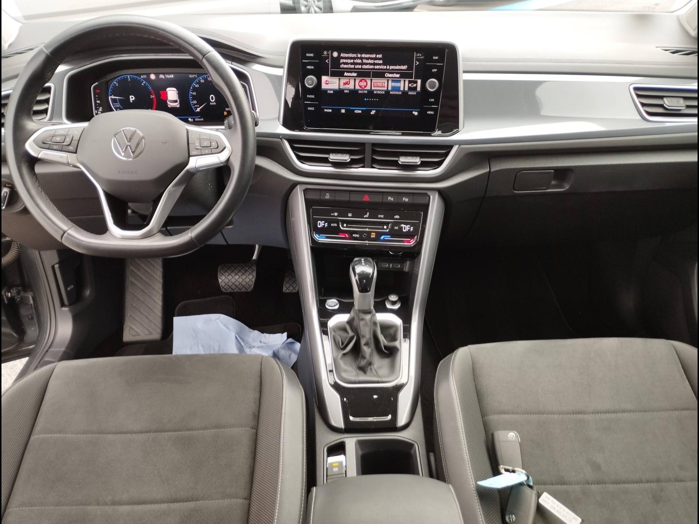 VOLKSWAGEN T-Roc