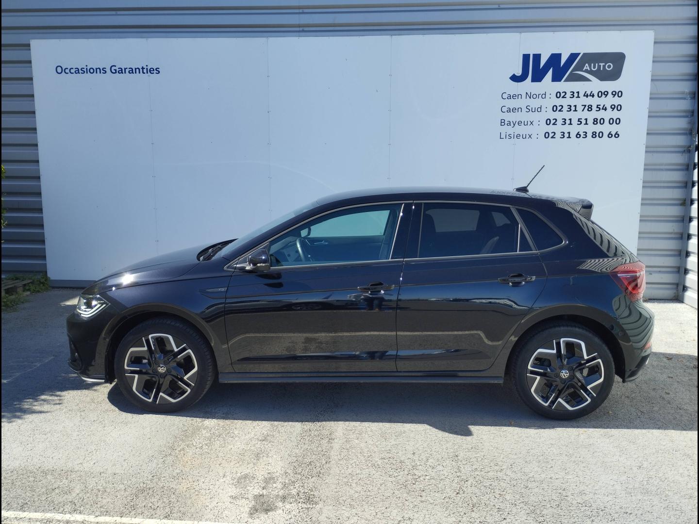 VOLKSWAGEN Polo
