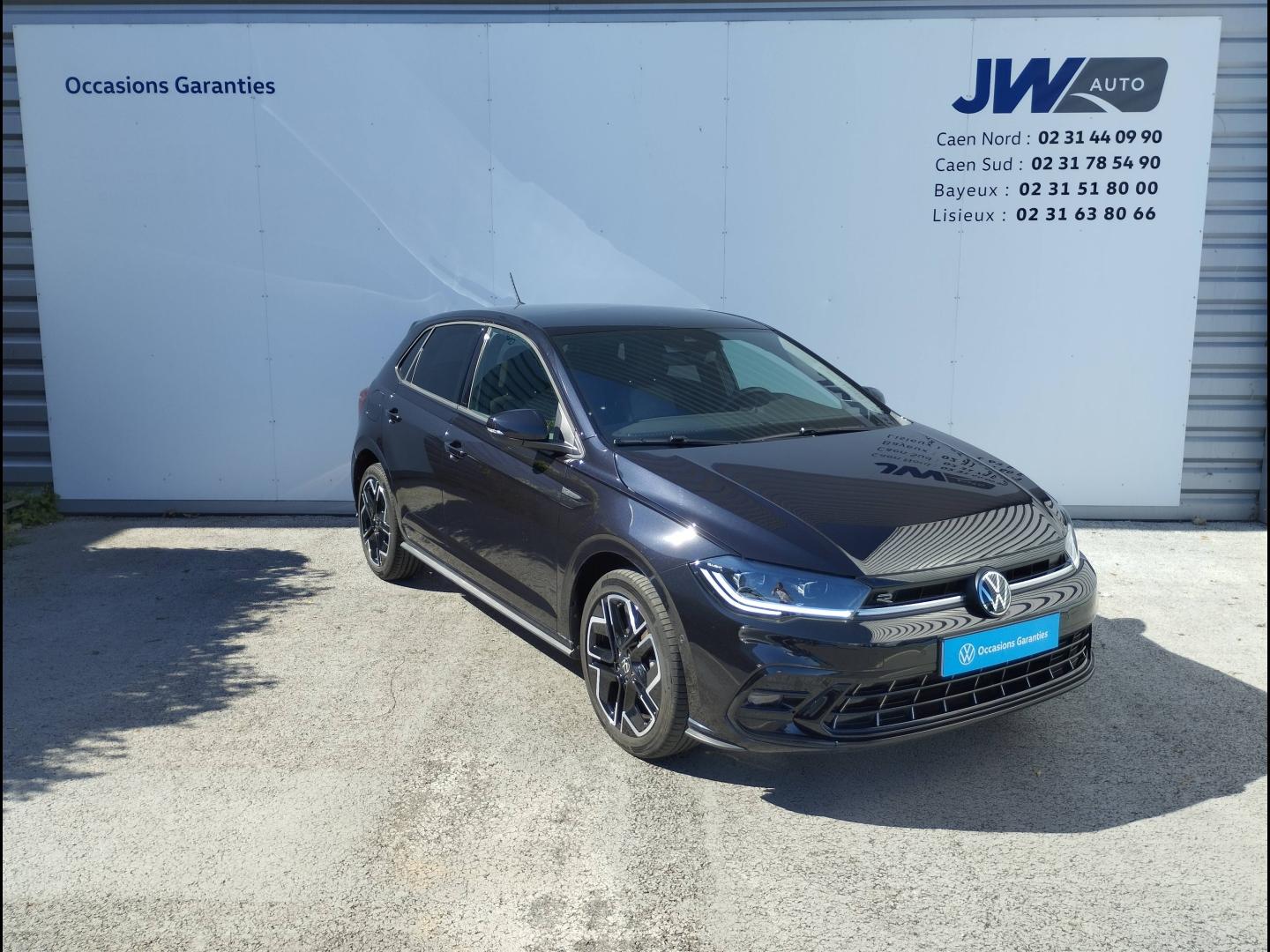 VOLKSWAGEN Polo