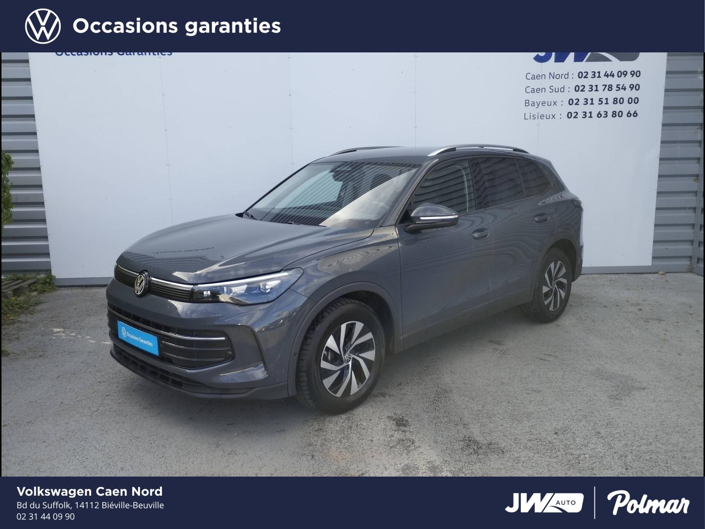 VOLKSWAGEN Tiguan