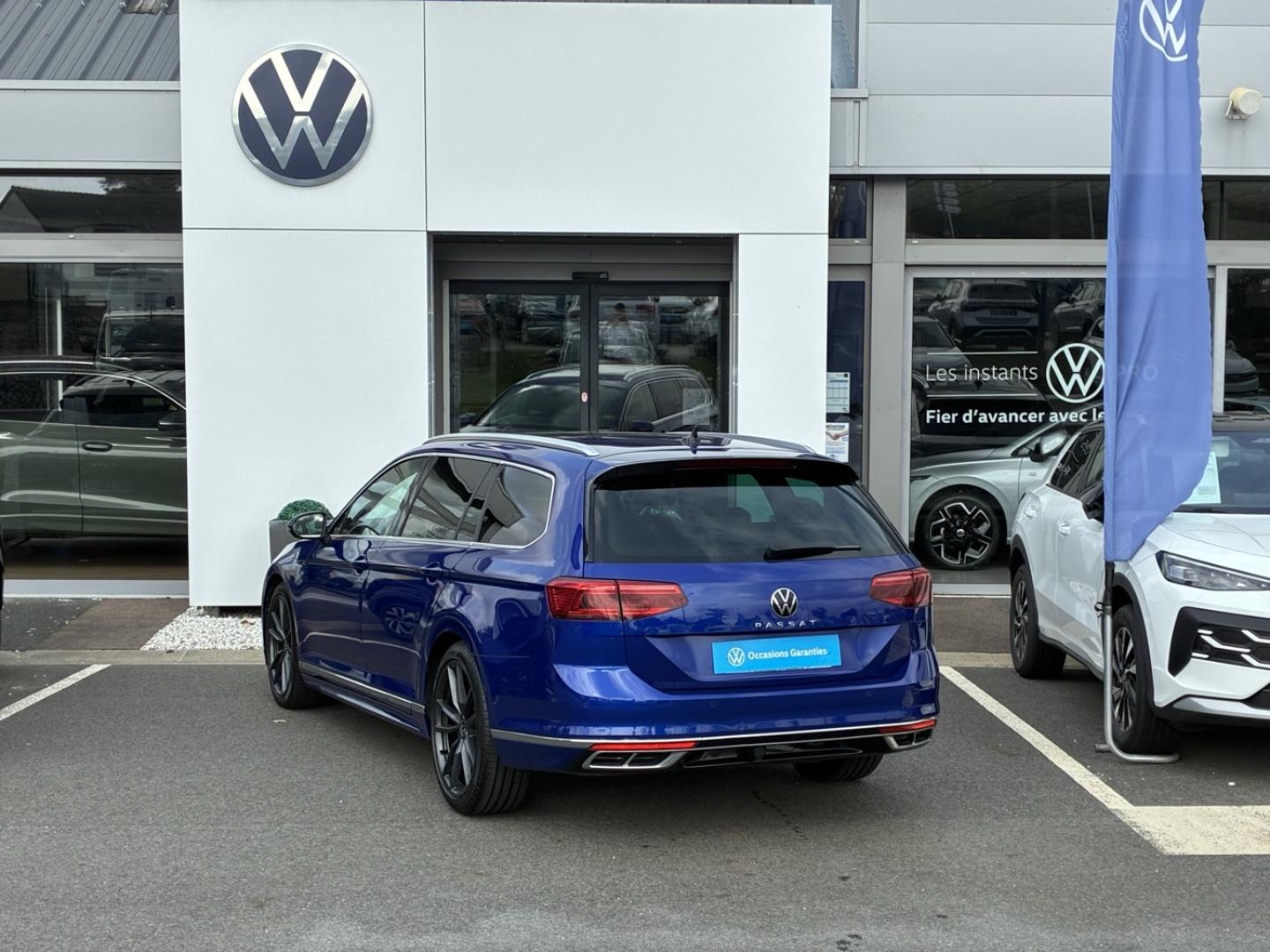 VOLKSWAGEN Passat SW