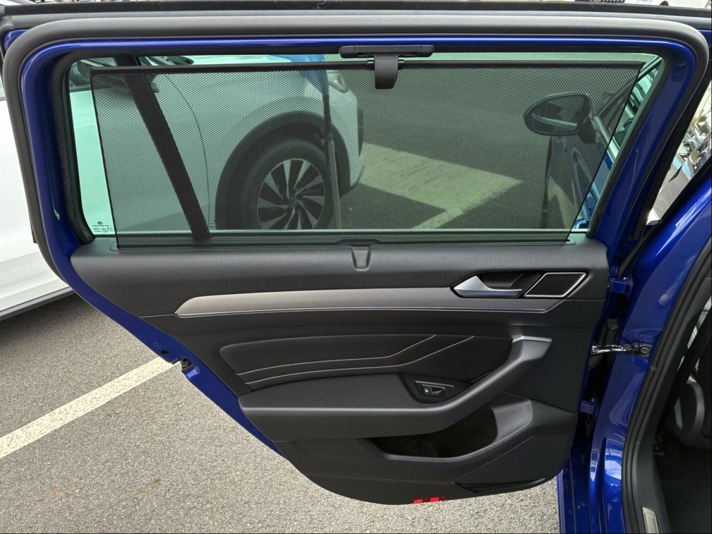 VOLKSWAGEN Passat SW