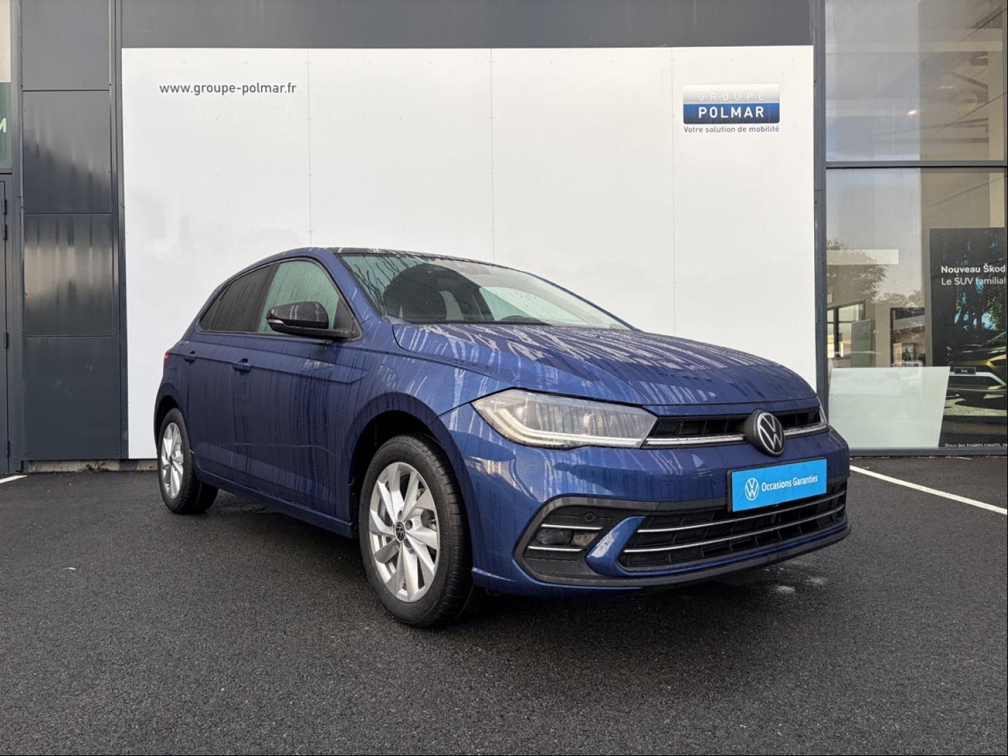 VOLKSWAGEN Polo