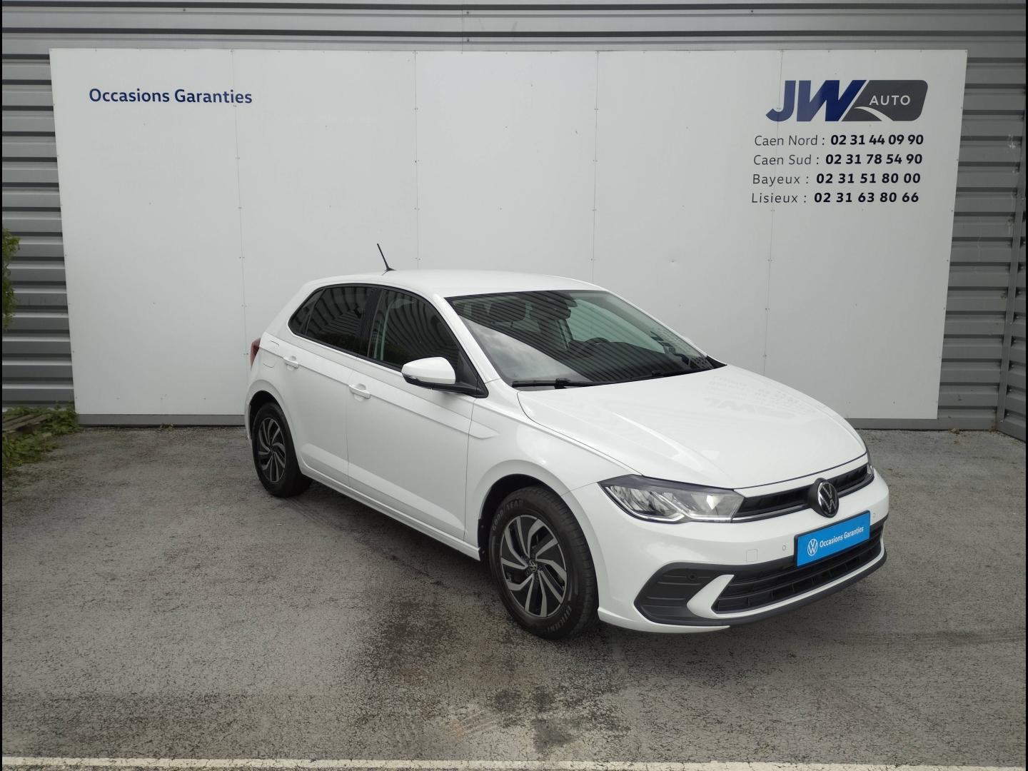 VOLKSWAGEN Polo