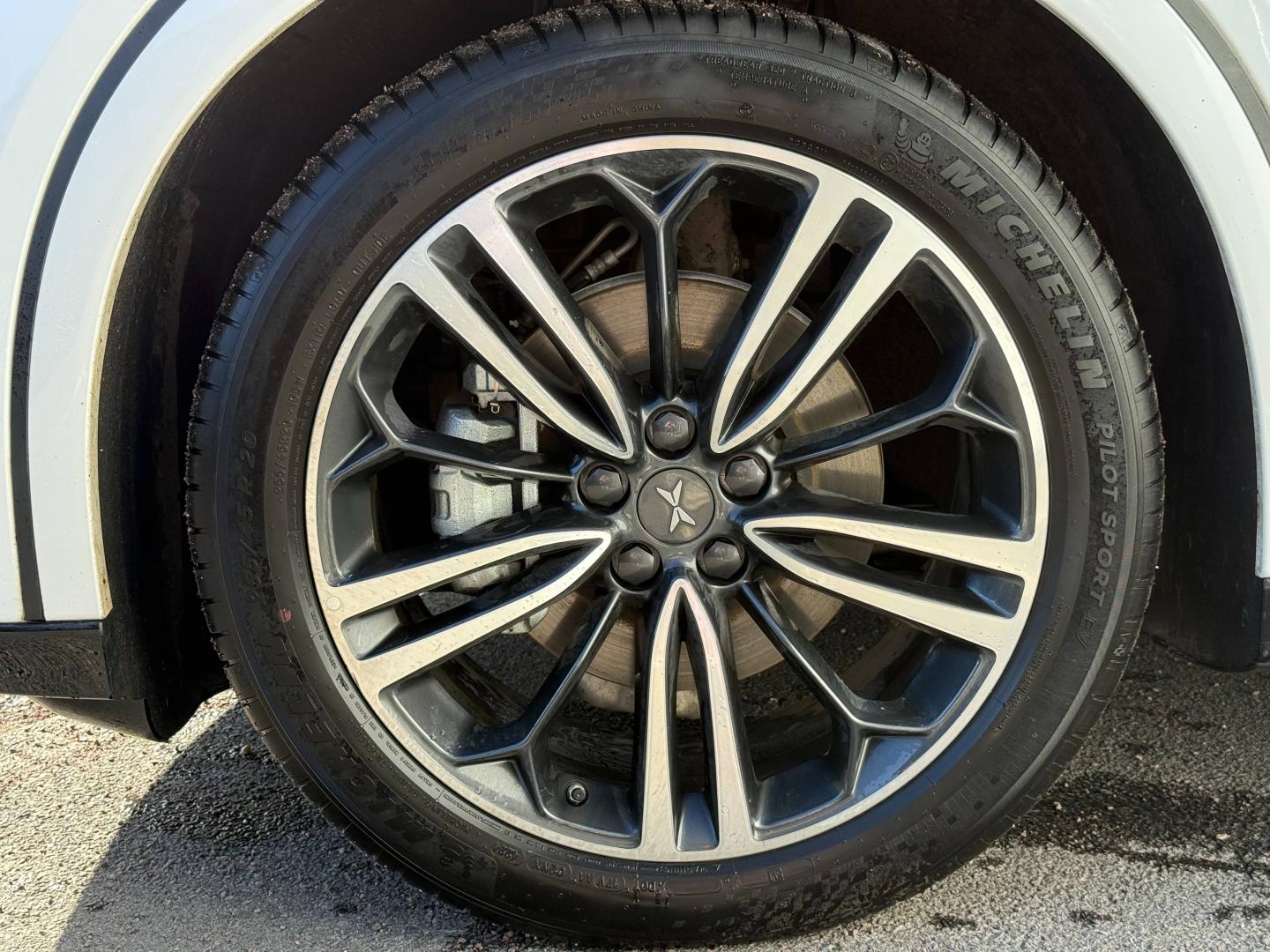 XPENG G6