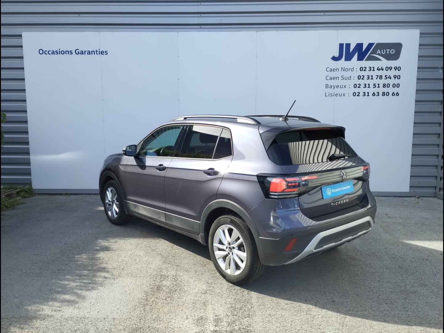 VOLKSWAGEN T-Cross