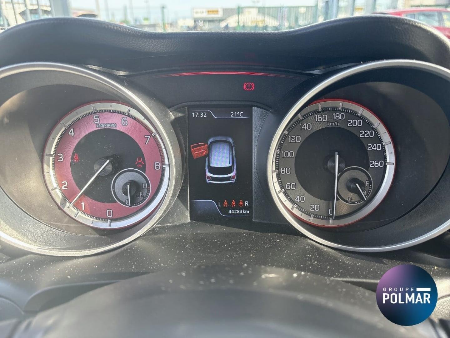 SUZUKI Swift