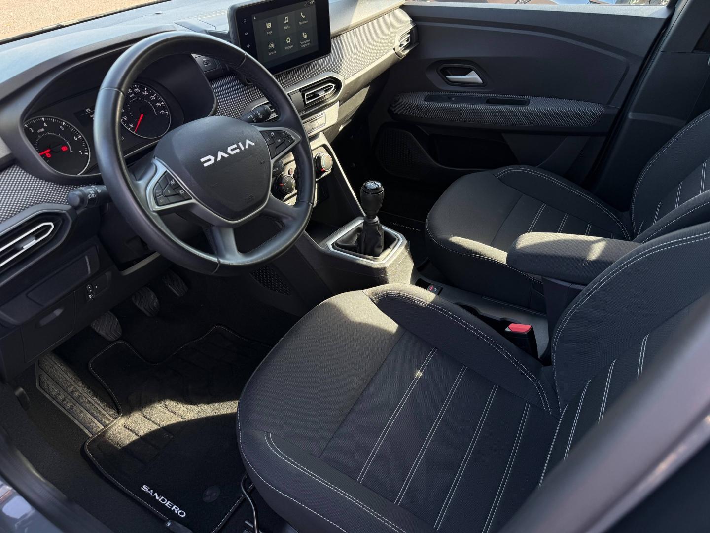 DACIA Sandero