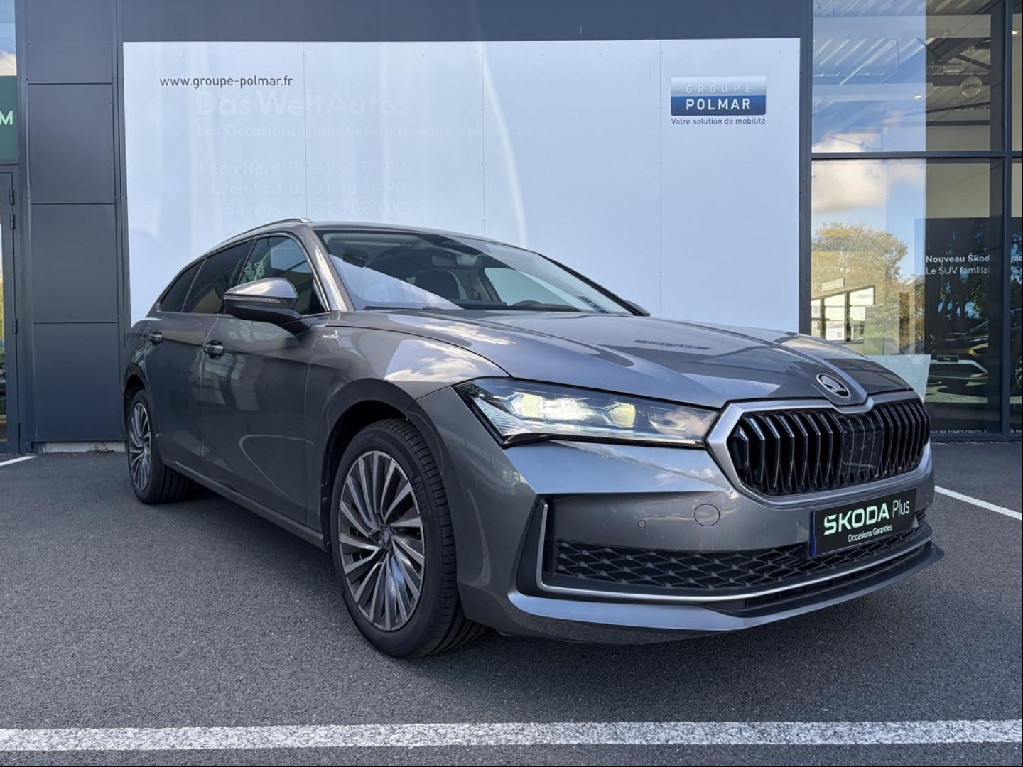 SKODA Superb