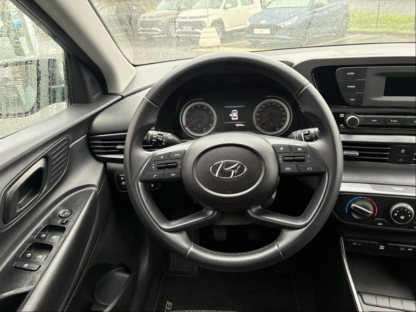 HYUNDAI Bayon