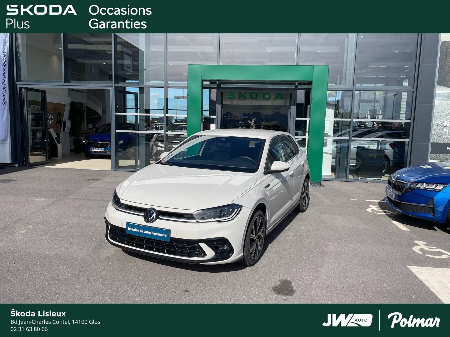 VOLKSWAGEN Polo