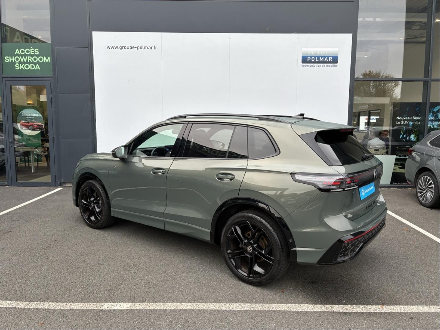 VOLKSWAGEN Tiguan