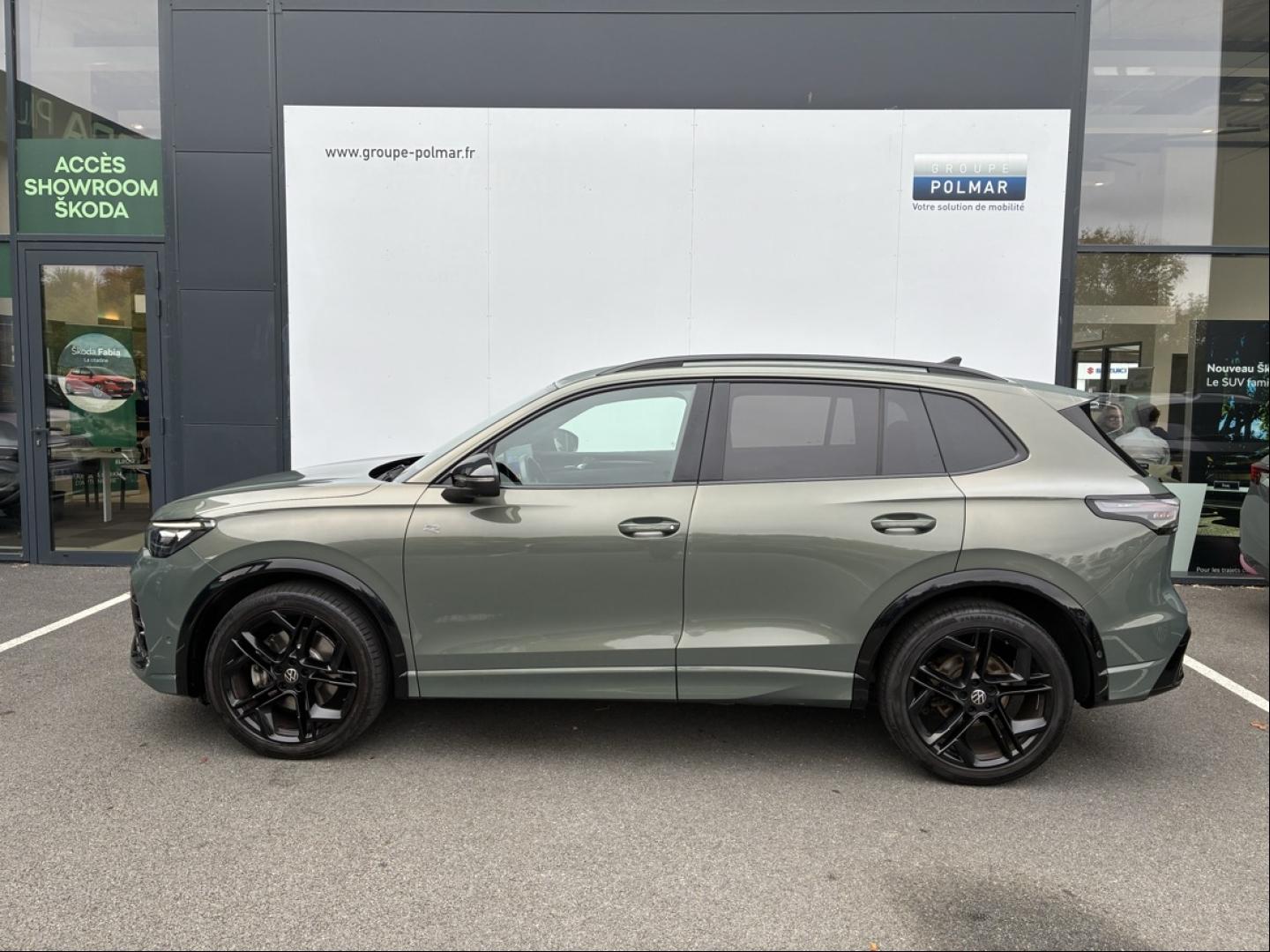 VOLKSWAGEN Tiguan