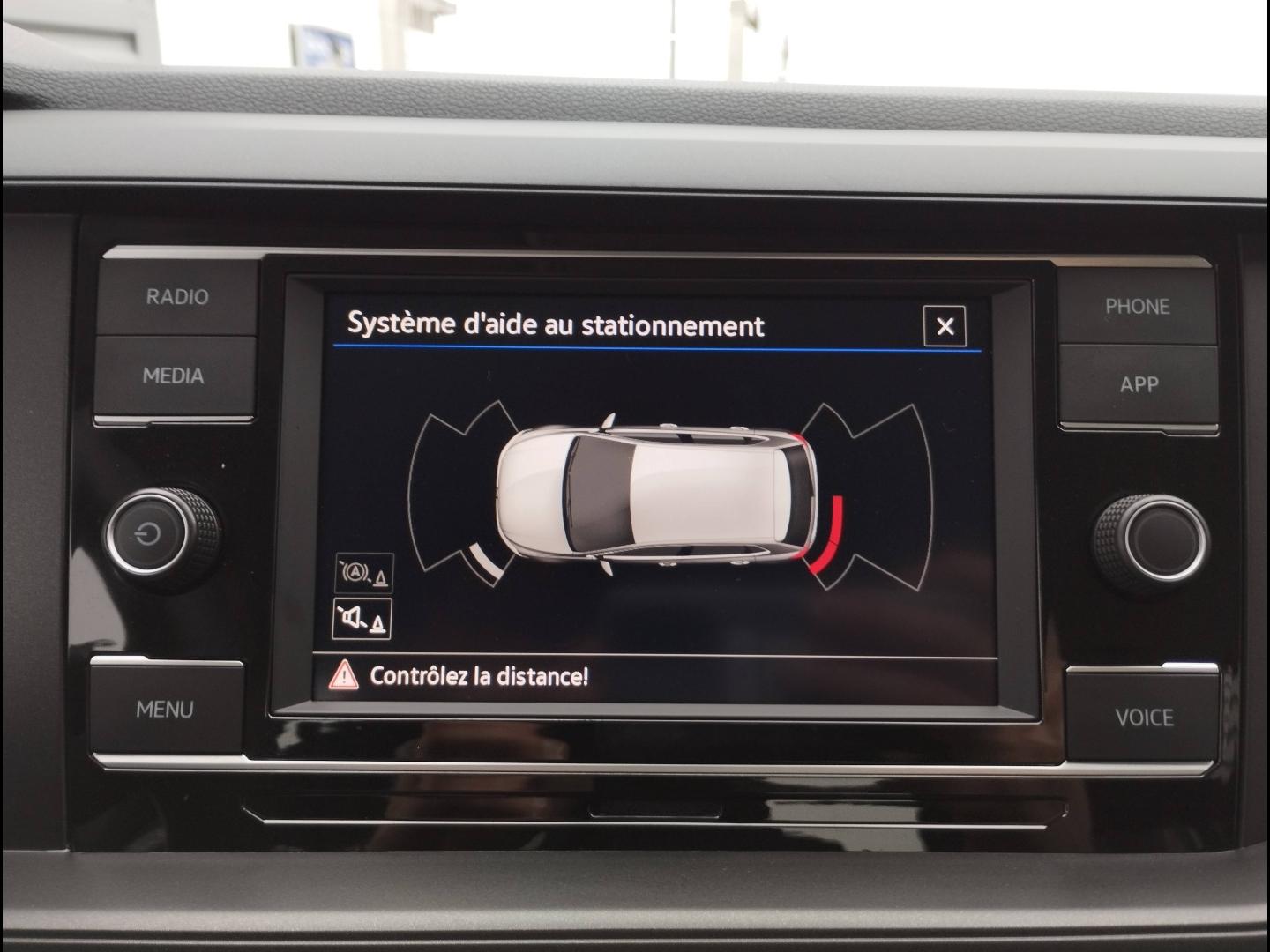 VOLKSWAGEN Polo