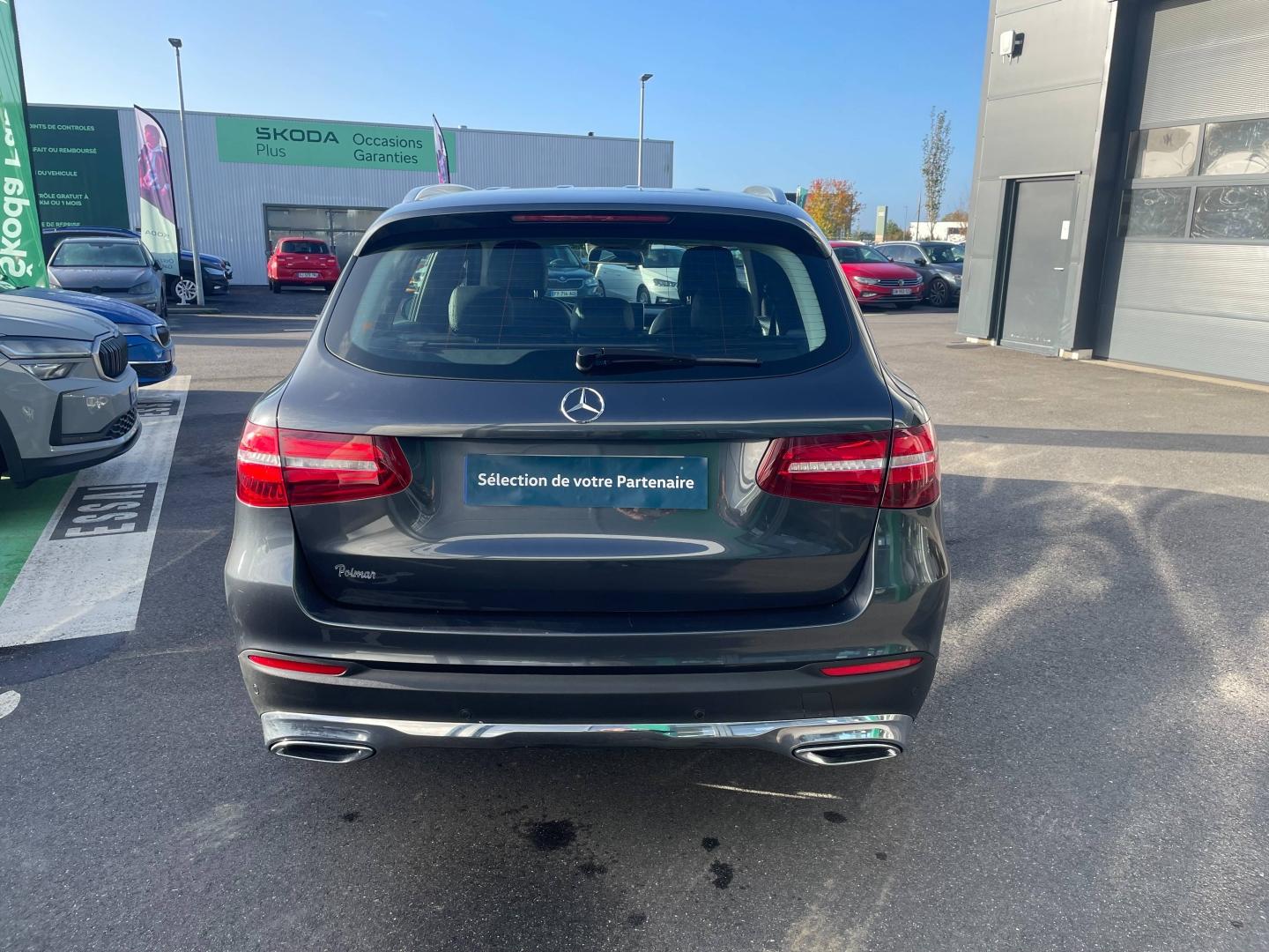 MERCEDES-BENZ GLC