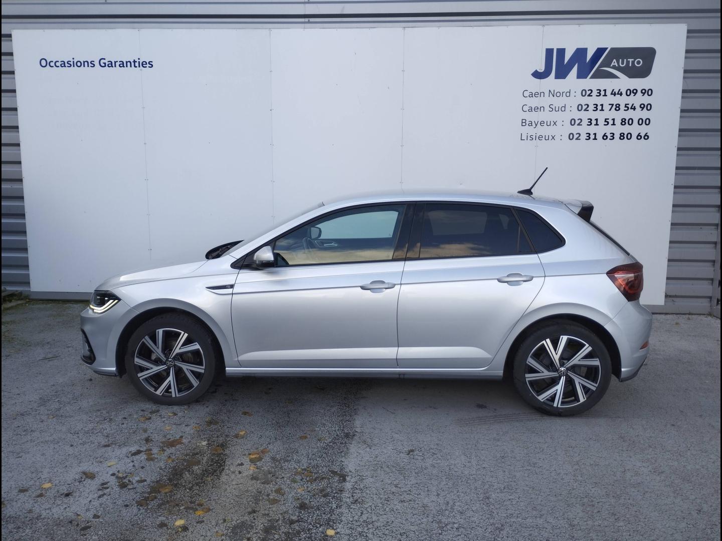 VOLKSWAGEN Polo
