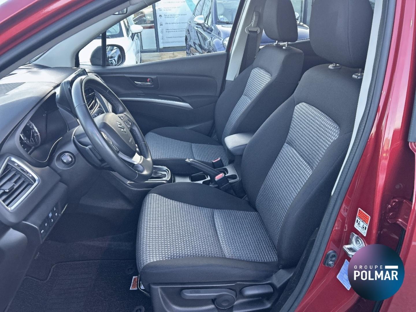 SUZUKI S-Cross