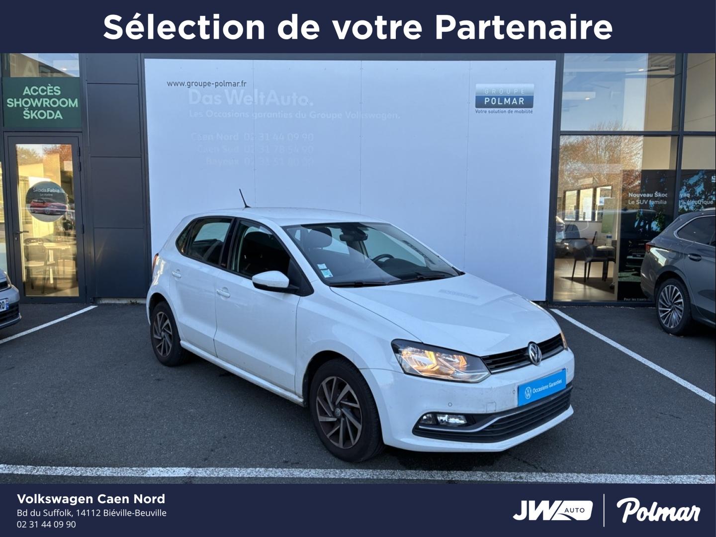 VOLKSWAGEN Polo