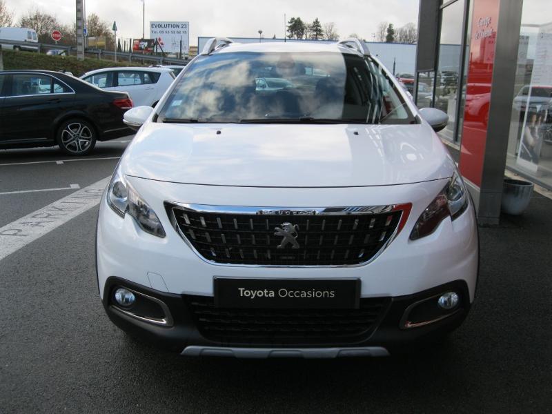 PEUGEOT – 2008