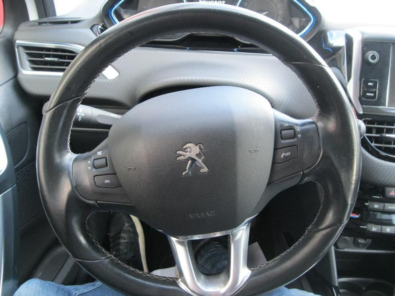 PEUGEOT – 2008