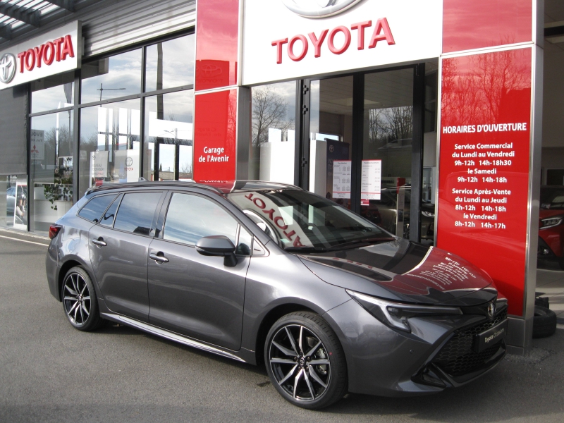 Véhicule d'occasion TOYOTA – Corolla Touring Spt à Guéret