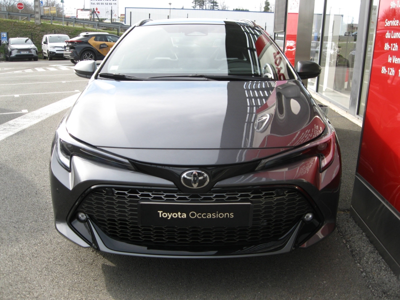 TOYOTA – Corolla Touring Spt