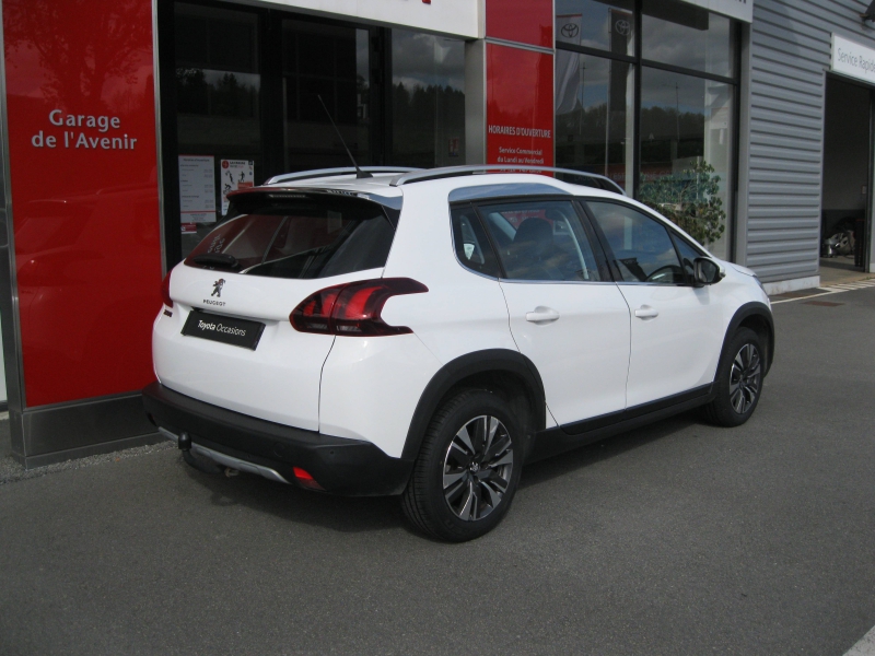 PEUGEOT – 2008