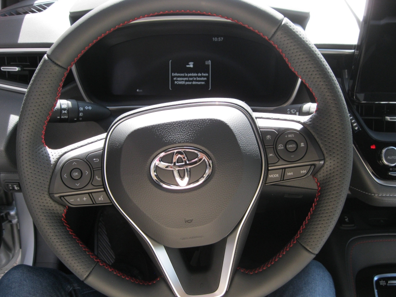 TOYOTA – Corolla