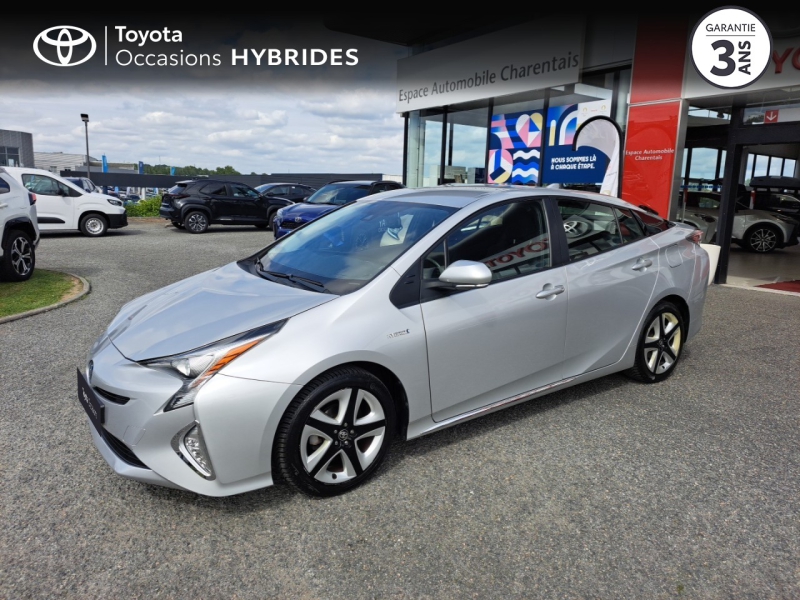 TOYOTA – Prius