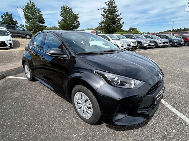 TOYOTA – Yaris