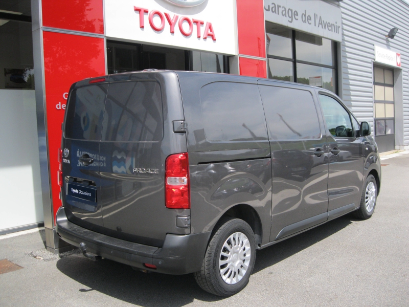 TOYOTA – PROACE