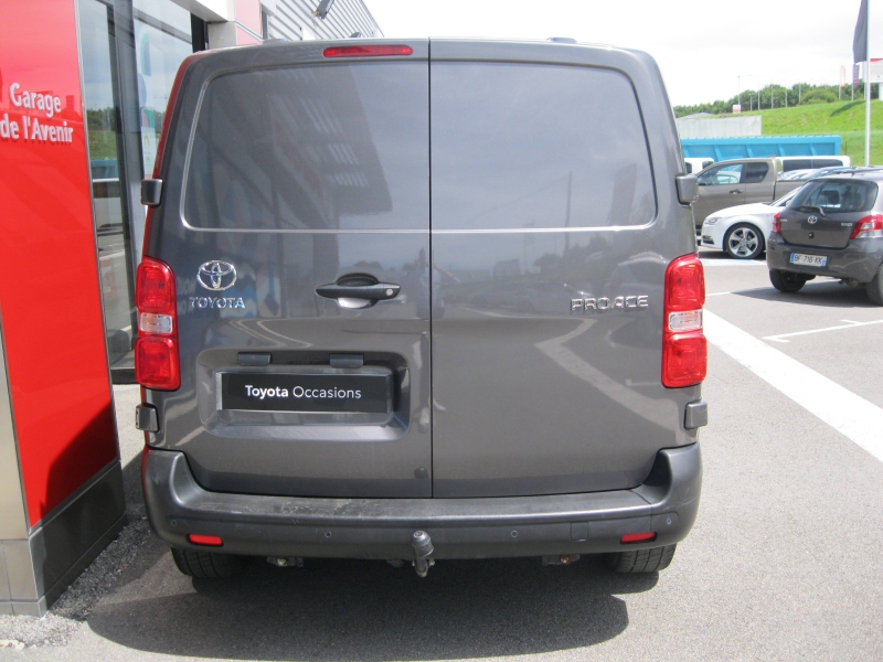 TOYOTA – PROACE