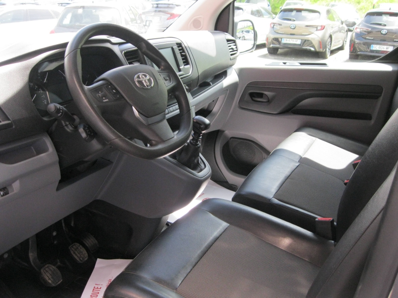 TOYOTA – PROACE