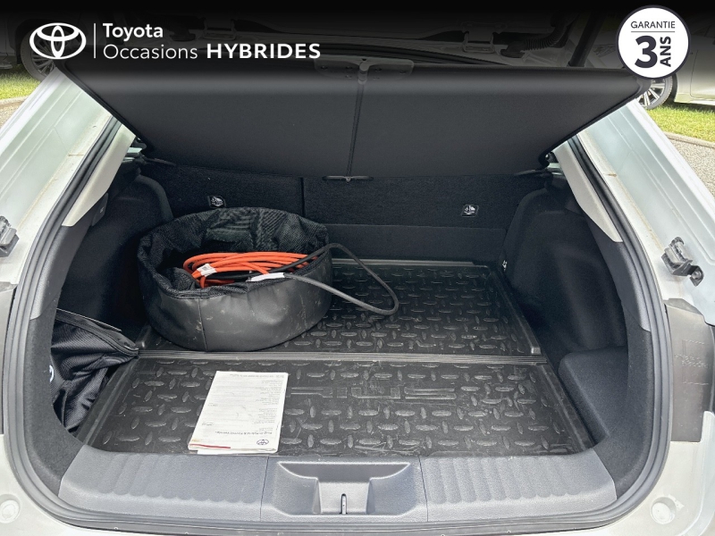 TOYOTA – Prius Rechargeable