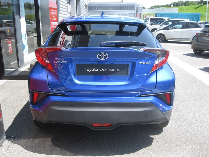 TOYOTA – C-HR