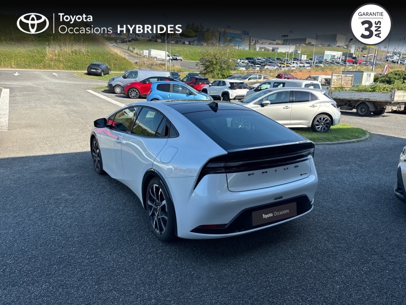 TOYOTA – Prius Rechargeable