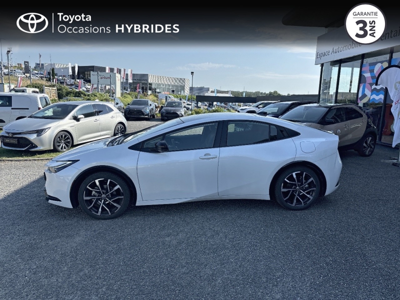 TOYOTA – Prius Rechargeable